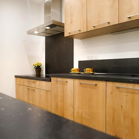 Apiculteur Олетта