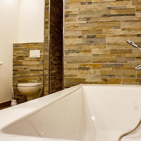 Apiculteur Апартаменты Олетта