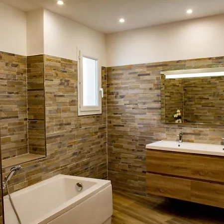 Apiculteur Олетта