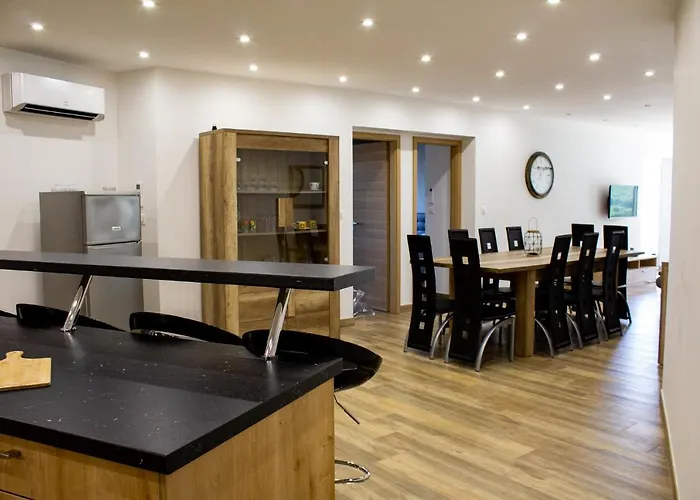 Apartament Apiculteur *