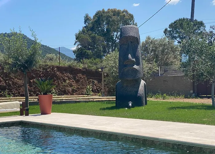 Apiculteur * Oletta (Corsica)